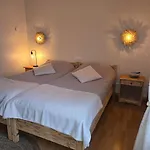 Hotel La Maison Creperie-bar-hotel 2*